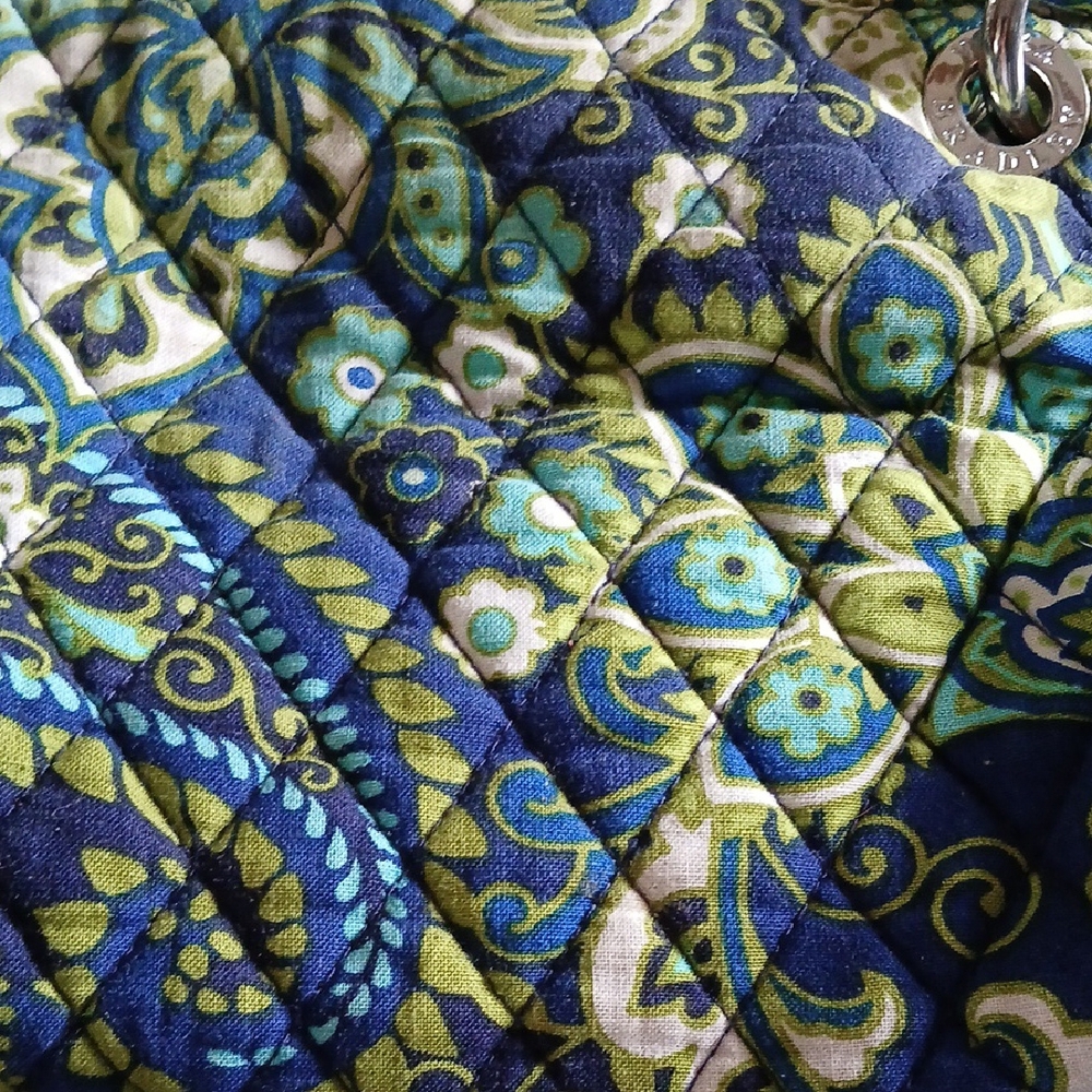 Floral Quilted Bedding Set - Blue and Green